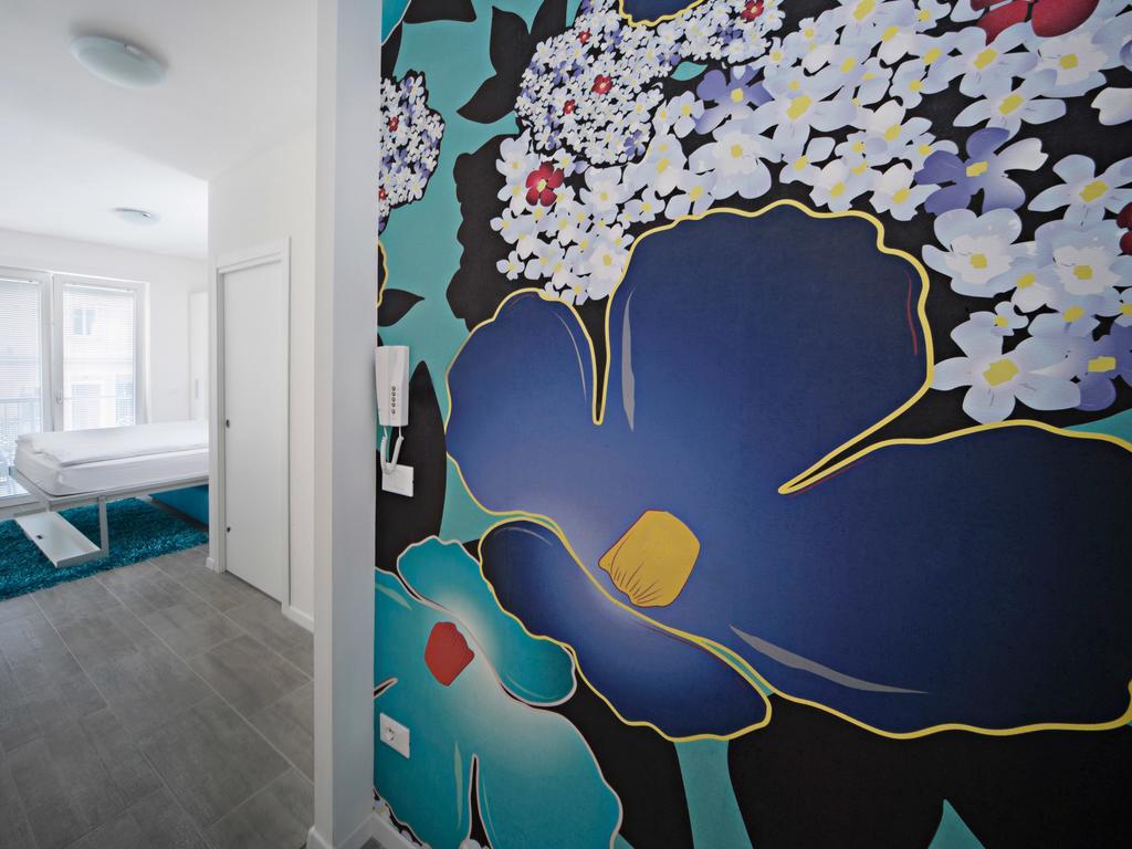 Stay Cooper L Guesthouse 37 Больцано Экстерьер фото